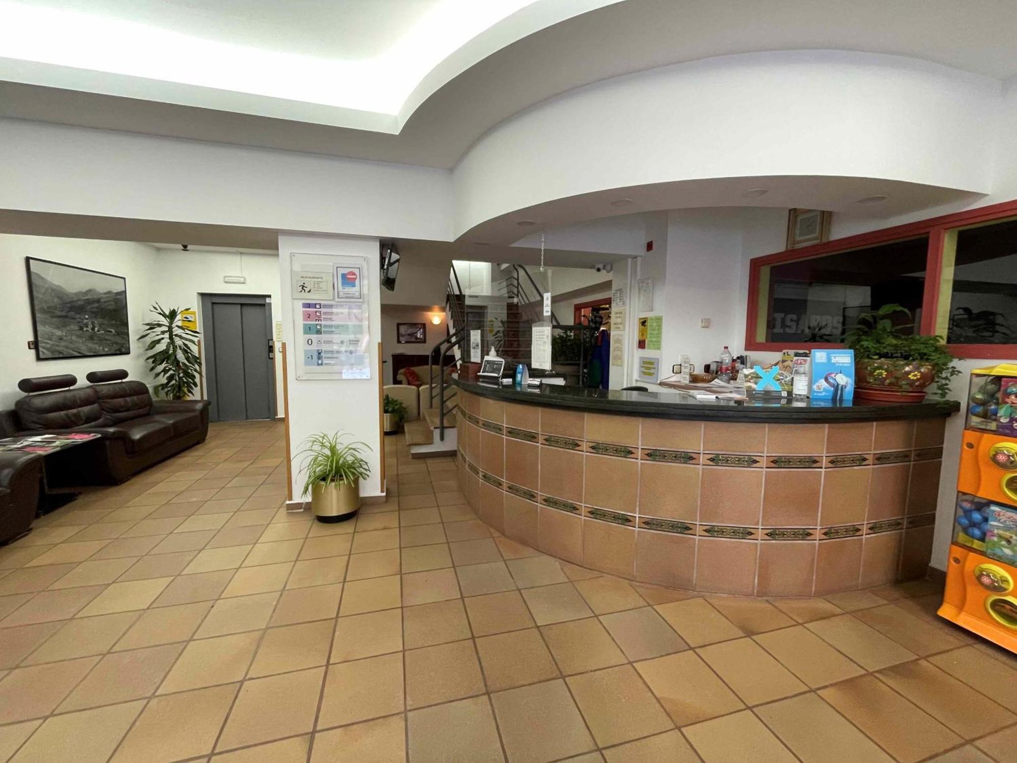 Hotel Refugi Dels Isards Пас-де-ла-Каса Экстерьер фото